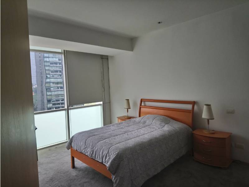 habitacon con buena vista en Depto Santa fe