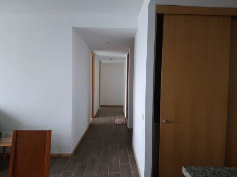 pasillo de habitaciones Depto Santa Fe