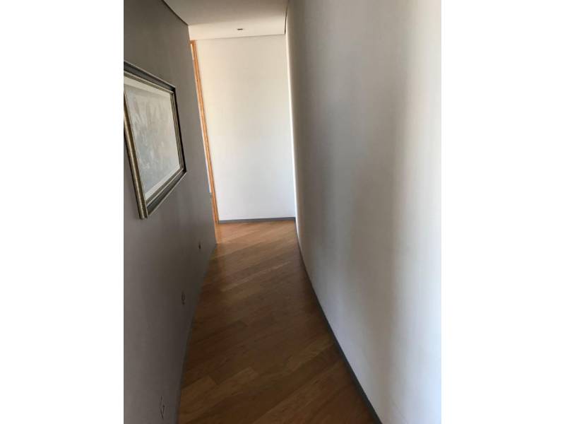 pasillo de Depto Torre Amsterdam