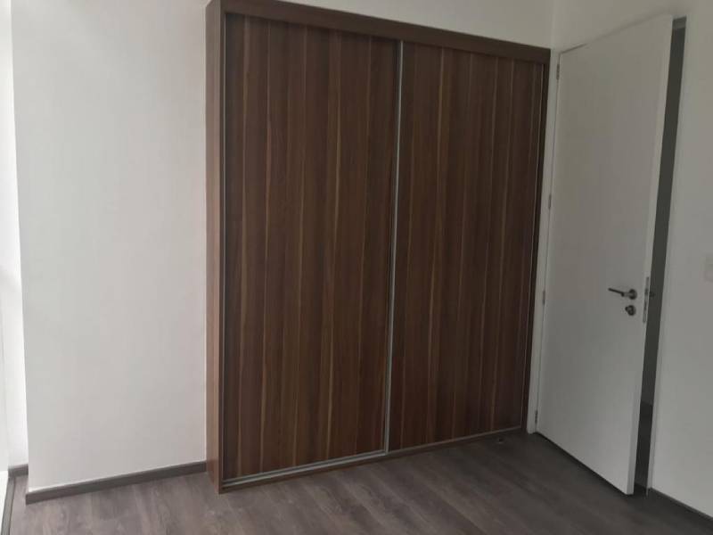 habitacion con closet en Depto blum