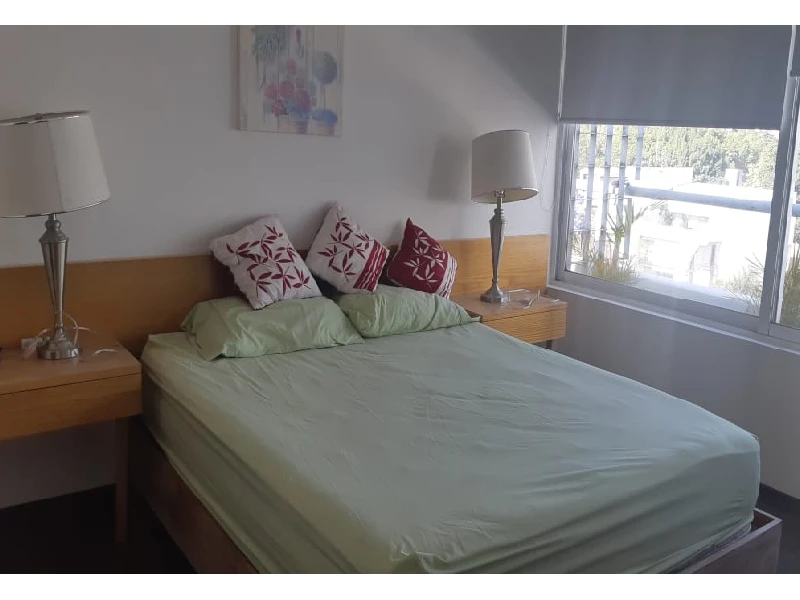 Recamara principal con buena iluminacion en Depto Polanco