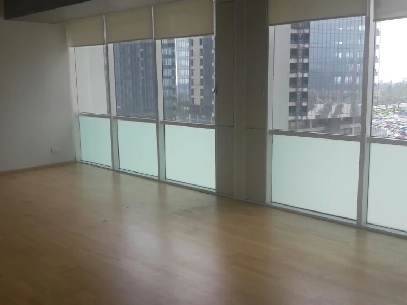 estancia amplia con buena iluminacion en Depa Impulso