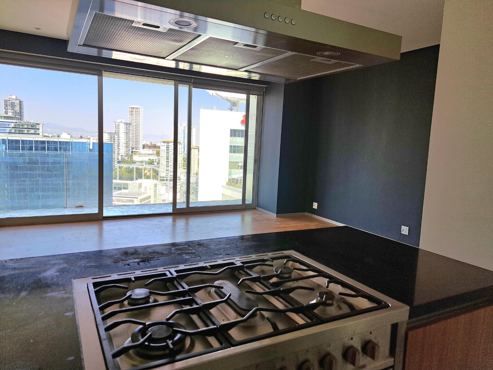 Balcón Península Tower