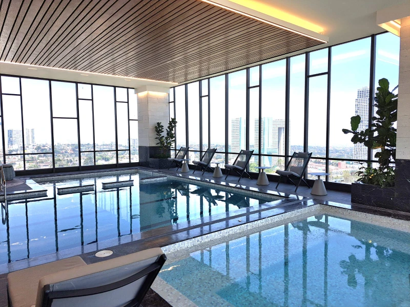 Alberca amenidades High Park Reforma